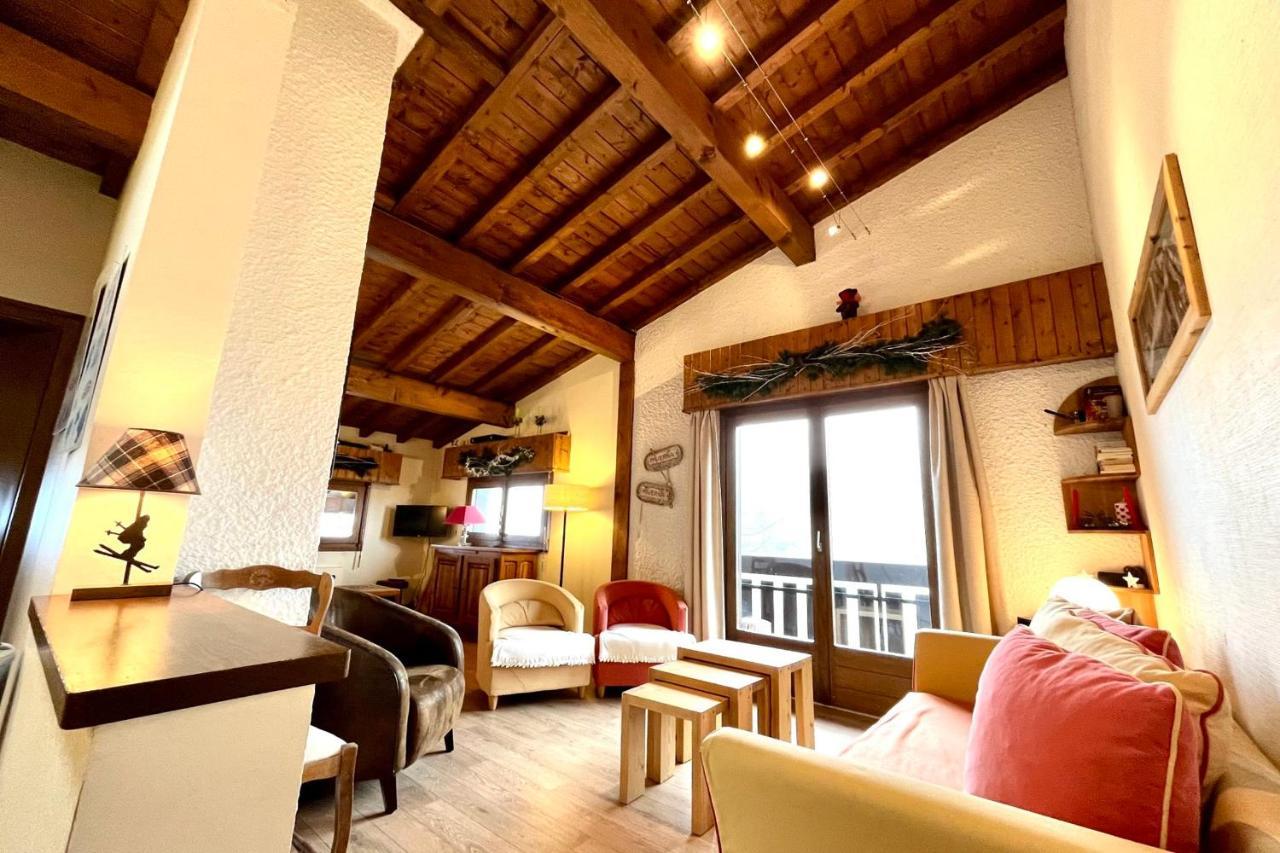 Nice And Bright Apartment In Combloux Bagian luar foto